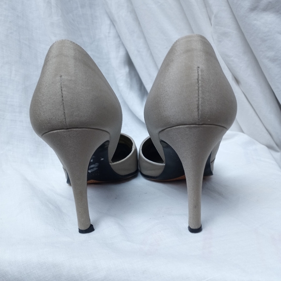 Vintage YSL Silk Beige Heels - Picture 4 of 7
